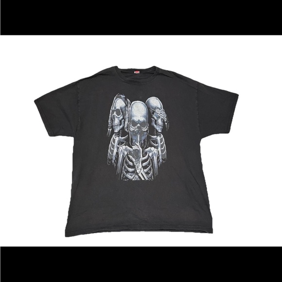 Vintage Men’s Skull Tee Size L